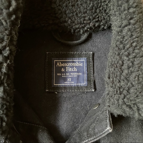 Abercrombie denim jacket - Picture 2 of 3